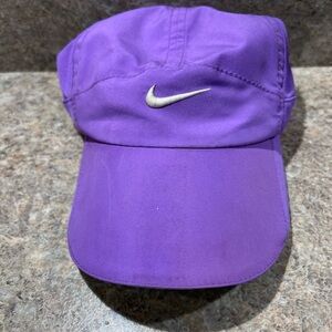 Nike Feather Lite Run Hat Womens